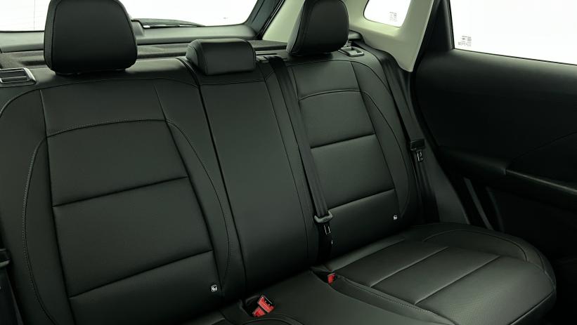 Aperçu du véhicule : 1.5 L Hybrid+ 197 ch Luxury Hampstead Grey avec 650€ d'équipements inclus