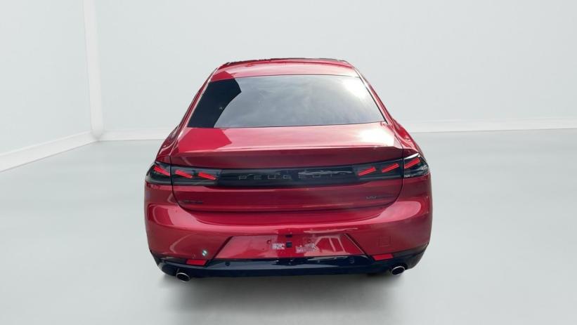 Aperçu du véhicule : Hybrid 225 e-EAT8 GT