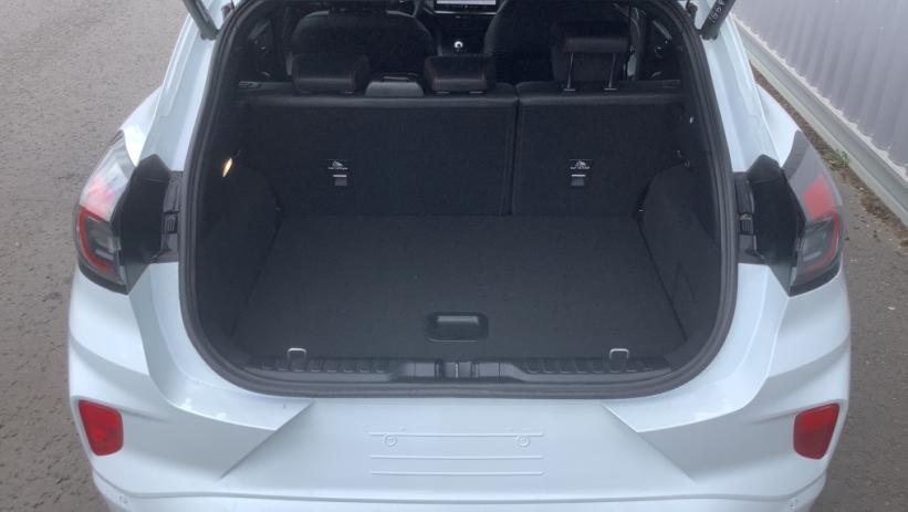 Aperçu du véhicule : PUMA 1.0 EcoBoost 125 ch mHEV S&S BVM6 ST-Line X