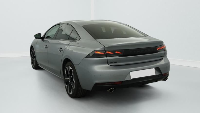 Aperçu du véhicule : Hybrid 225 e-EAT8 Allure