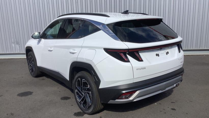 Aperçu du véhicule : TUCSON 1.6 T-GDI 215 Hybrid BVA6 Executive