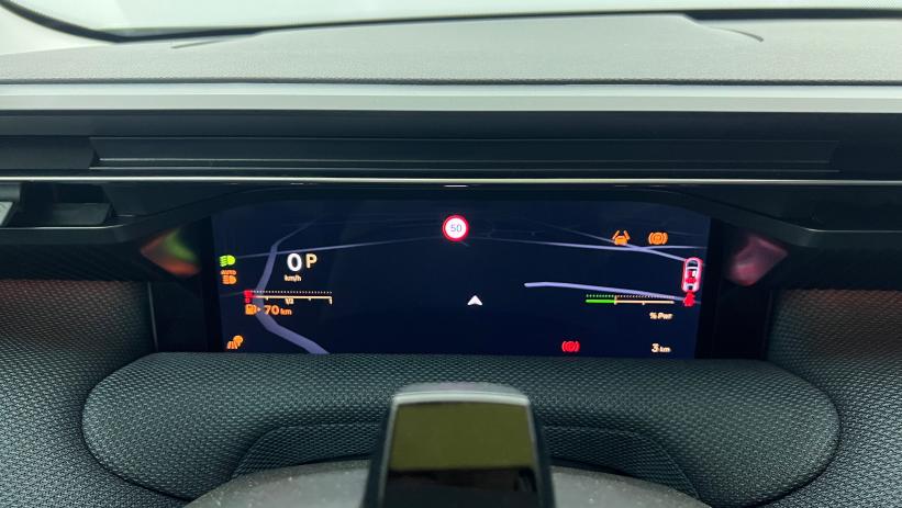 Aperçu du véhicule : Nouveau Hybrid 145 e-DCS6 Max Blanc Okénite avec 2220€ d'équipements inclus