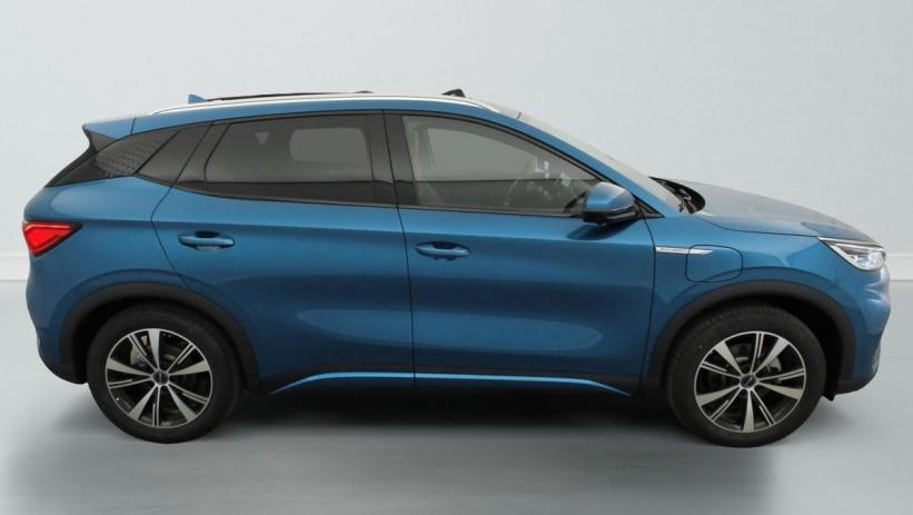 Aperçu du véhicule : 60 5 kWh 204 ch Design