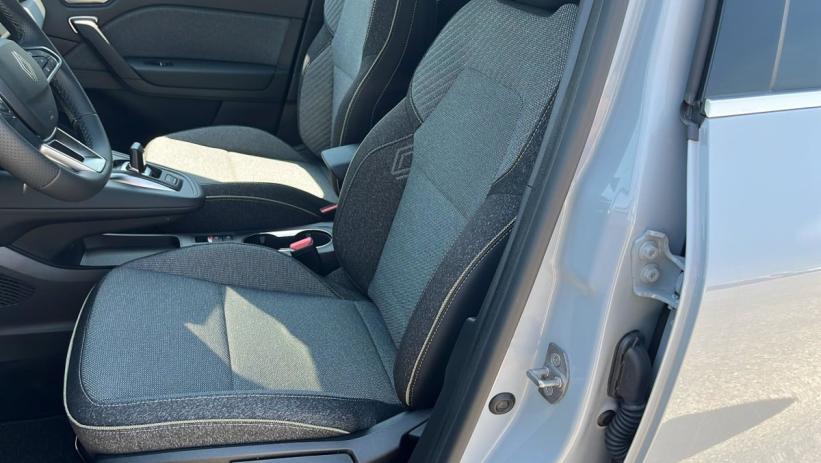 Aperçu du véhicule : E-Tech full hybrid 160 ch Techno