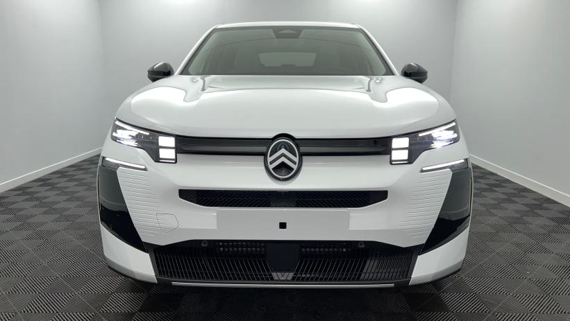 Aperçu du véhicule : Nouveau Hybrid 145 e-DCS6 Max Blanc Okénite avec 2600€ d'équipements inclus