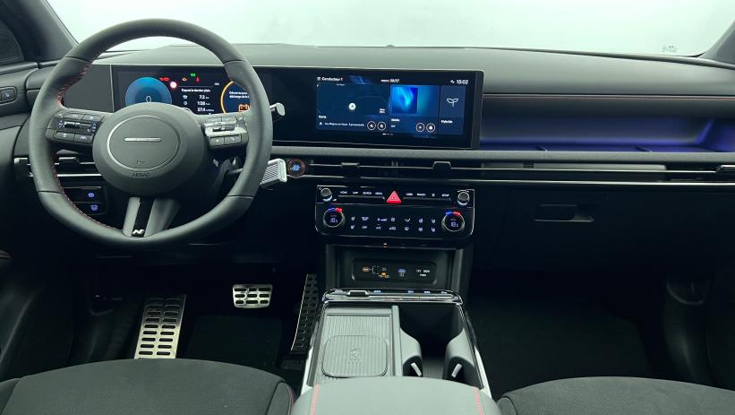 Aperçu du véhicule : 1.6 T-GDI 239 HTRAC Hybrid BVA6 N Line Executive Shadow Grey avec 1160€ d'équipements inclus
