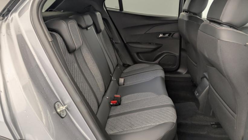 Aperçu du véhicule : 100 S S BVM6 Allure