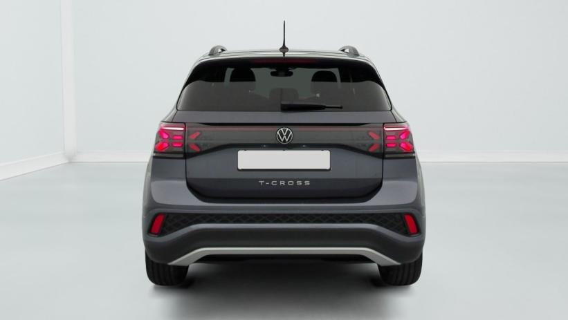 Aperçu du véhicule : 1.0 TSI 116 Start Stop DSG7 R-Line