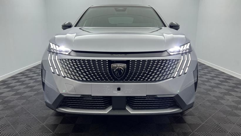 Aperçu du véhicule : Hybrid 145 e-DCS6 GT Gris Artense avec 5550€ d'équipements inclus