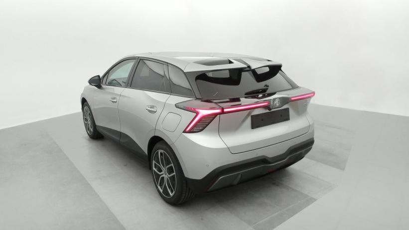 Aperçu du véhicule : ELECTRIC 64KWH - 150 KW 2WD LUXURY