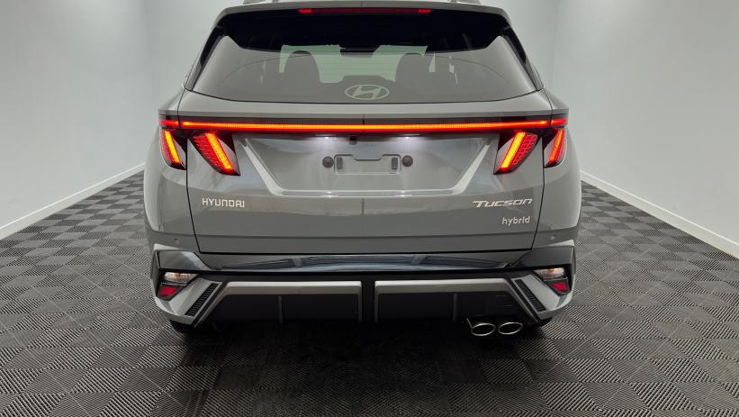 Aperçu du véhicule : 1.6 T-GDI 239 HTRAC Hybrid BVA6 N Line Executive Shadow Grey avec 1160€ d'équipements inclus