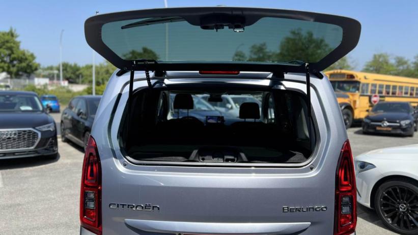 Aperçu du véhicule : MAX VP M 1.5 BLUEHDI 130CV EAT8 + ADML+ PACK HIVER + NEUF 0KM