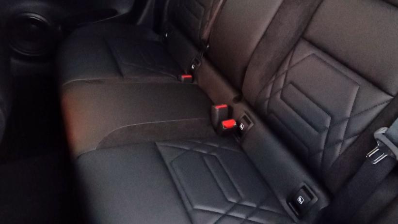 Aperçu du véhicule : II 1.6 Hybrid 143ch N-Design