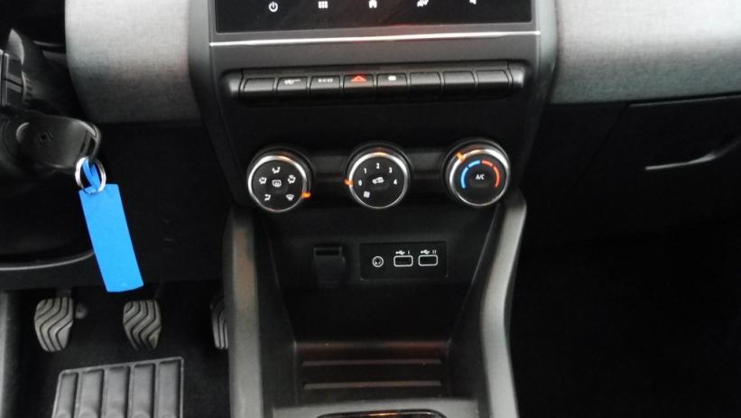 Aperçu du véhicule : 1.5 BLUE DCI 100CH EVOLUTION GSR2