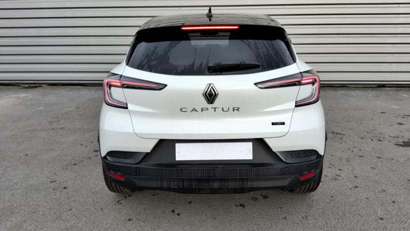 Aperçu du véhicule : CAPTUR E-Tech full hybrid 160 ch Techno