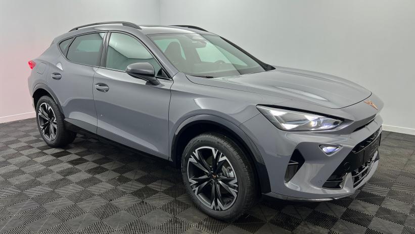 Aperçu du véhicule : 2.0 TDI 150 ch DSG7 V Gris Graphène avec 4538€ d'équipements inclus