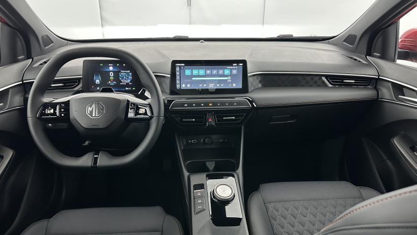 Aperçu du véhicule : 1.5 Hybrid+ 195ch Luxury