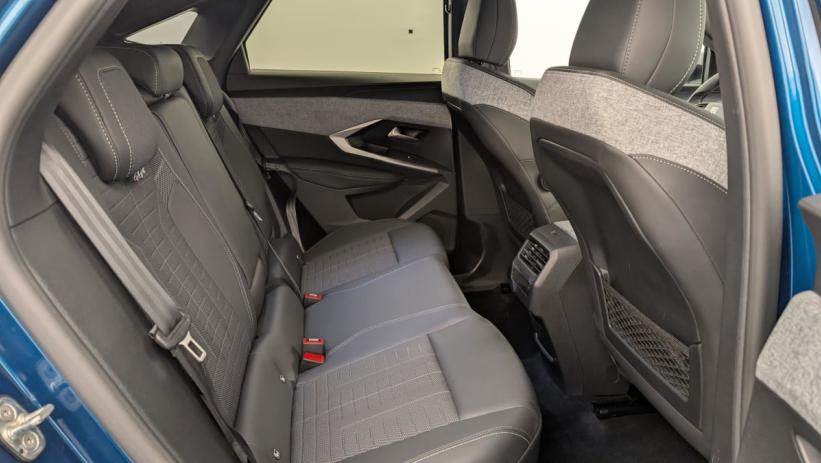 Aperçu du véhicule : Hybrid 145 e-DCS6 GT