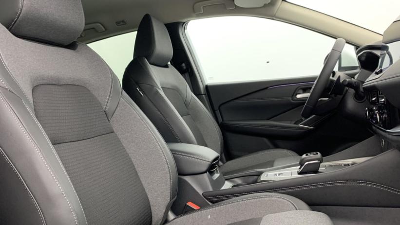 Aperçu du véhicule : MILD HYBRID 158 CH XTRONIC N-CONNECTA
