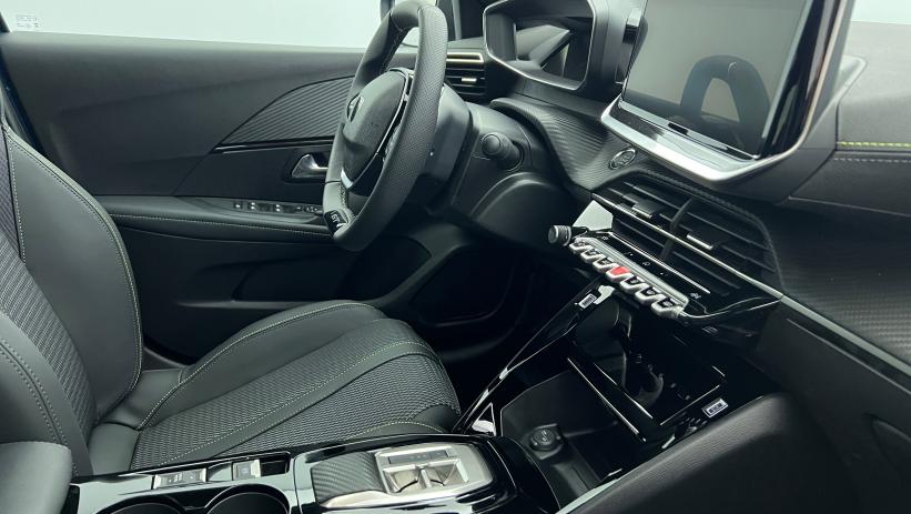 Aperçu du véhicule : Hybrid 145 e-DCS6 GT Bleu Vertigo avec 1550€ d'équipements inclus