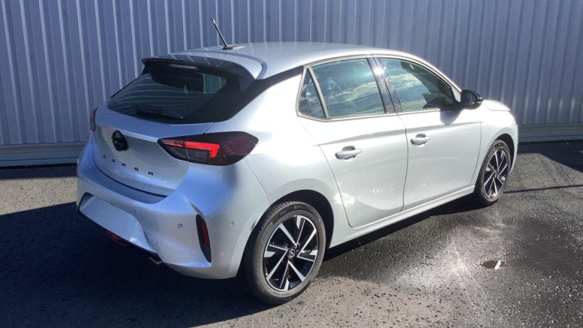 Aperçu du véhicule : CORSA 1.2 Turbo 100 ch GS