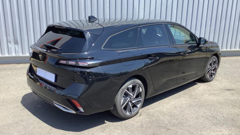 Aperçu du véhicule : 308 SW Hybrid 145 e-DCS6 Allure