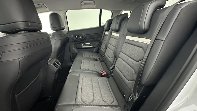 Aperçu du véhicule : 1.2 Hybride 145ch Max e-DCS6