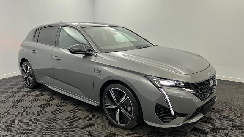 Aperçu du véhicule : BlueHDi 130ch S&S EAT8 GT Gris Selenium avec 4500€ d'équipements inclus