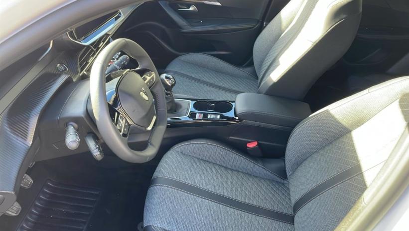 Aperçu du véhicule : 100 S S BVM6 Allure