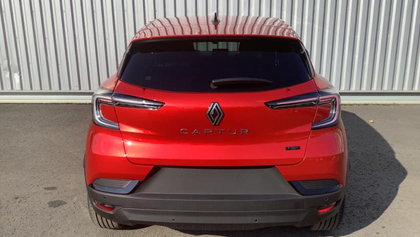 Aperçu du véhicule : CAPTUR E-Tech full hybrid 160 ch Techno