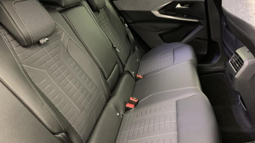 Aperçu du véhicule : Hybrid 145 e-DCS6 GT