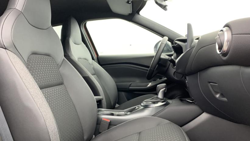 Aperçu du véhicule : HYBRID 143 N-CONNECTA