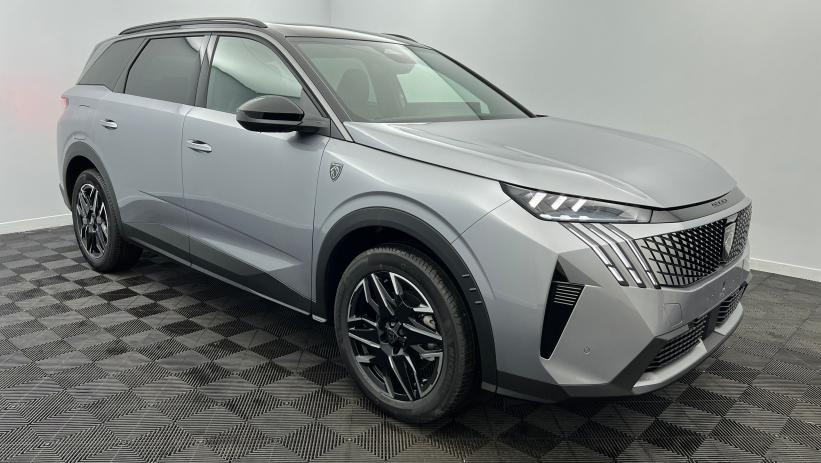 Aperçu du véhicule : Nouveau Hybrid 145 e-DCS6 GT Gris Artense avec 2450€ d'équipements inclus