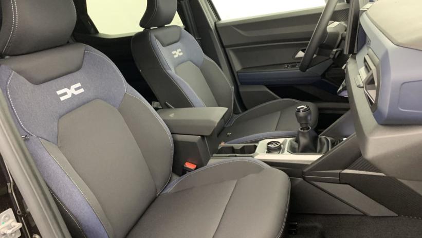 Aperçu du véhicule : Mild Hybrid 130 4x4 Journey