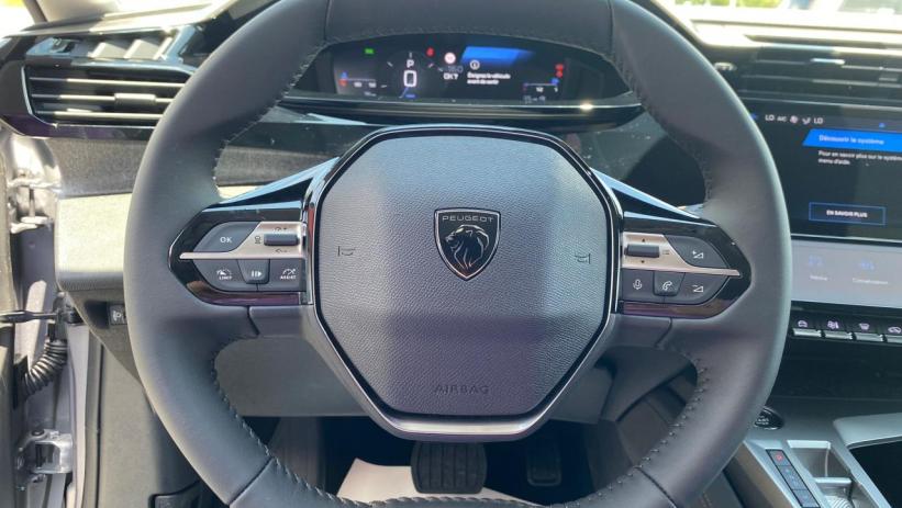 Aperçu du véhicule : ALLURE 1.5 BLUEHDI 130CV EAT8 + PACK ACCESS + NEUF 0KM