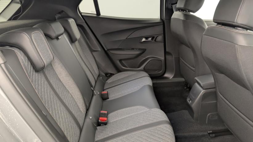 Aperçu du véhicule : 100 S S BVM6 Allure