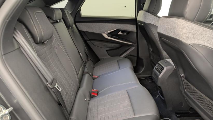 Aperçu du véhicule : Hybrid 145 e-DCS6 GT