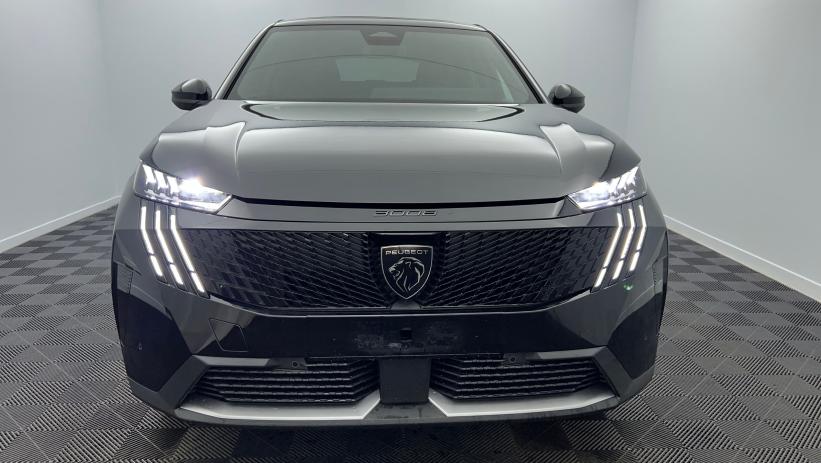 Aperçu du véhicule : Hybrid 145 e-DCS6 GT Noir Perla Nera avec 5550€ d'équipements inclus