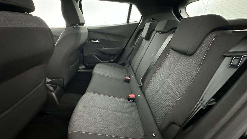 Aperçu du véhicule : II 1.2 Hybrid 145ch Style e-DCS6