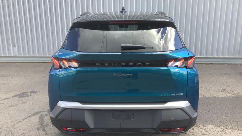 Aperçu du véhicule : 5008 Hybrid 145 ch e-DCS6 GT