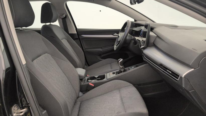 Aperçu du véhicule : 2.0 TDI 116 BVM6 LIFE PLUS
