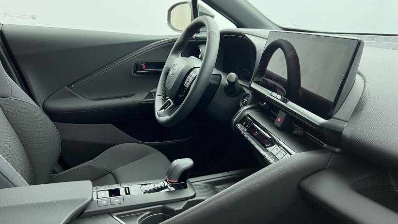 Aperçu du véhicule : Hybride Rechargeable 225 Design Rouge Intense - Toit Noir avec 3010€ d'équipements inclus