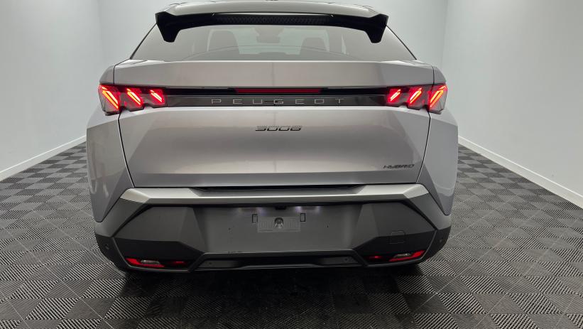 Aperçu du véhicule : Hybrid 145 e-DCS6 GT Gris Artense avec 5700€ d'équipements inclus