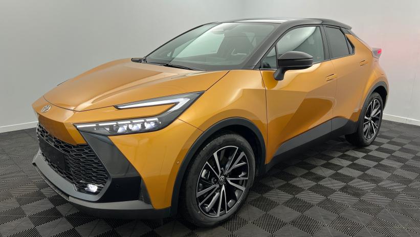 Aperçu du véhicule : Hybride Rechargeable 225 Collection Premiere Jaune Sulfure métallisé - Toit Noir