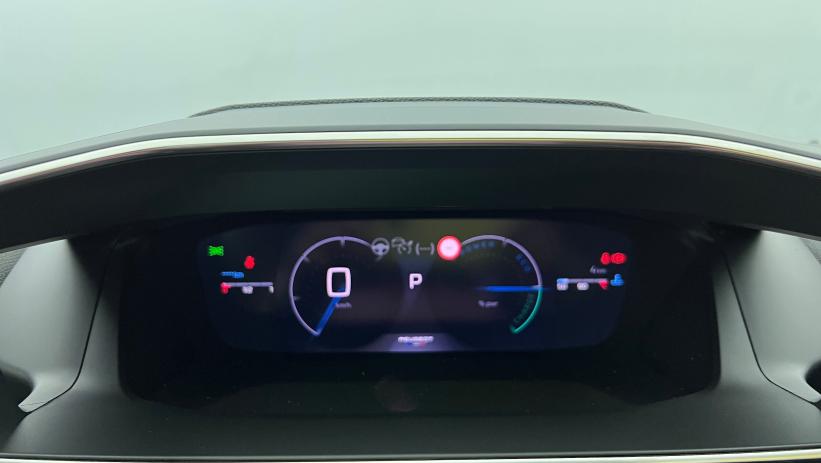 Aperçu du véhicule : Nouvelle Hybrid 145 e-DCS6 GT Gris Selenium avec 1700€ d'équipements inclus