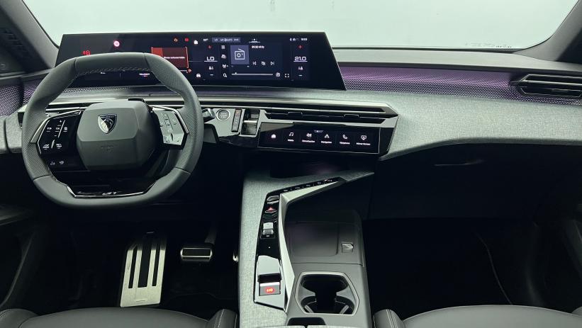 Aperçu du véhicule : Hybrid 145 e-DCS6 GT Gris Artense avec 5700€ d'équipements inclus