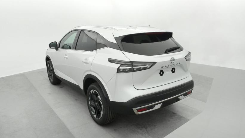 Aperçu du véhicule : MILD HYBRID 158 CH XTRONIC N-CONNECTA