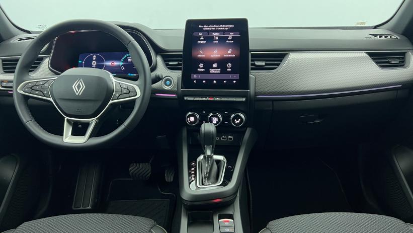 Aperçu du véhicule : E-Tech full hybrid 145 Techno Bleu Nocturne avec 800€ d'équipements inclus