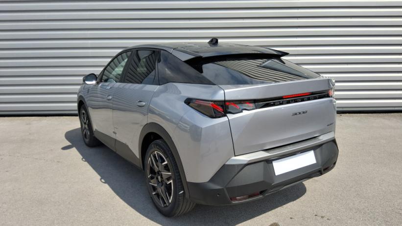 Aperçu du véhicule : 3008 Hybrid 145 e-DCS6 GT Exclusive