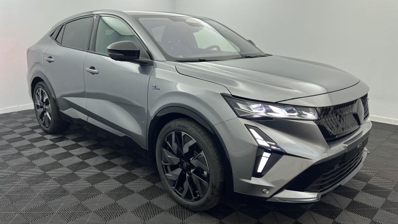 Aperçu du véhicule : E-Tech full hybrid 200 esprit Alpine Gris Schiste avec 2650€ d'équipements inclus